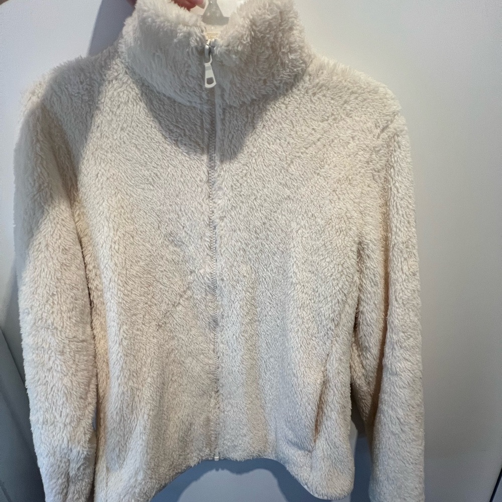 Uniqlo Soft Cream Teddy Jacket